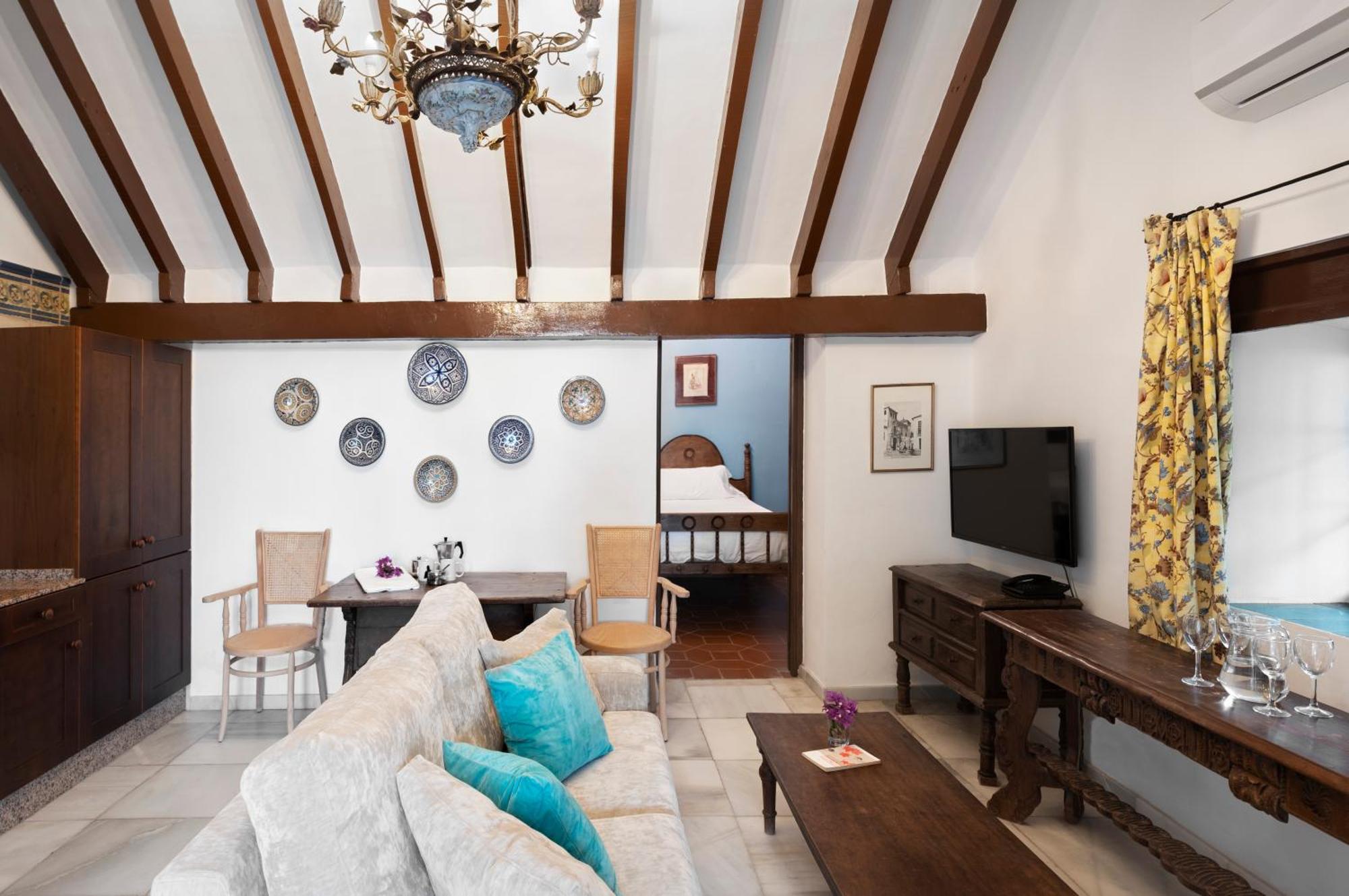 Suites Cortijo Fontanilla Conil De La Frontera Exterior foto